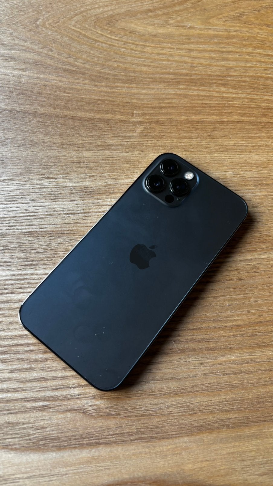 Super mooie iphone 12 PRO. Batterij 97%, 97 %, Zwart, IPhone 12 Pro, Zo goed als nieuw
