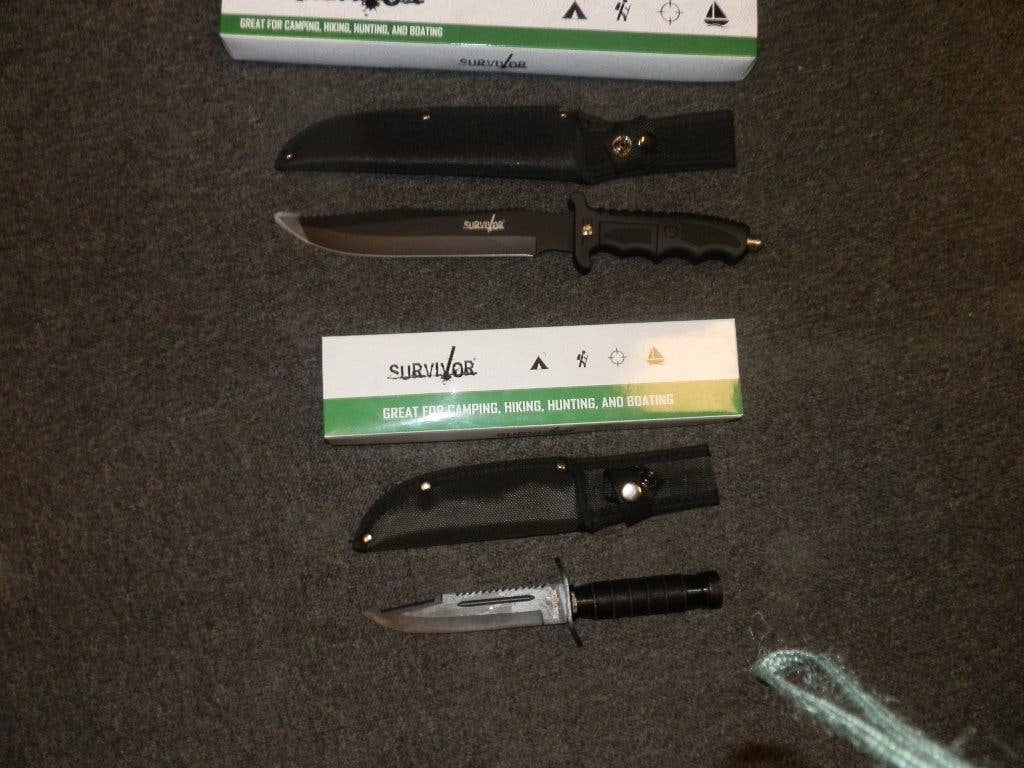 Survival knife black nieuw incl holster, Ophalen of Verzenden, Landmacht, Nederland, Mes of Dolk