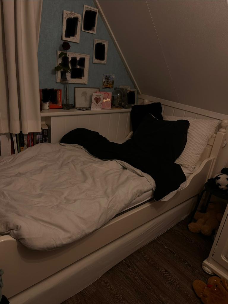Houten bed met houten frame + matras, Gebruikt, 90 cm, Eenpersoons, Wit