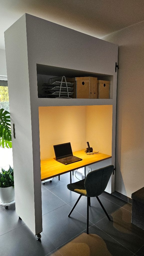 Uniek en inklapbaar bureau / werkplek, Huis en Inrichting, Bureaus, Ophalen, 150 cm, Hout, Zo goed als nieuw
