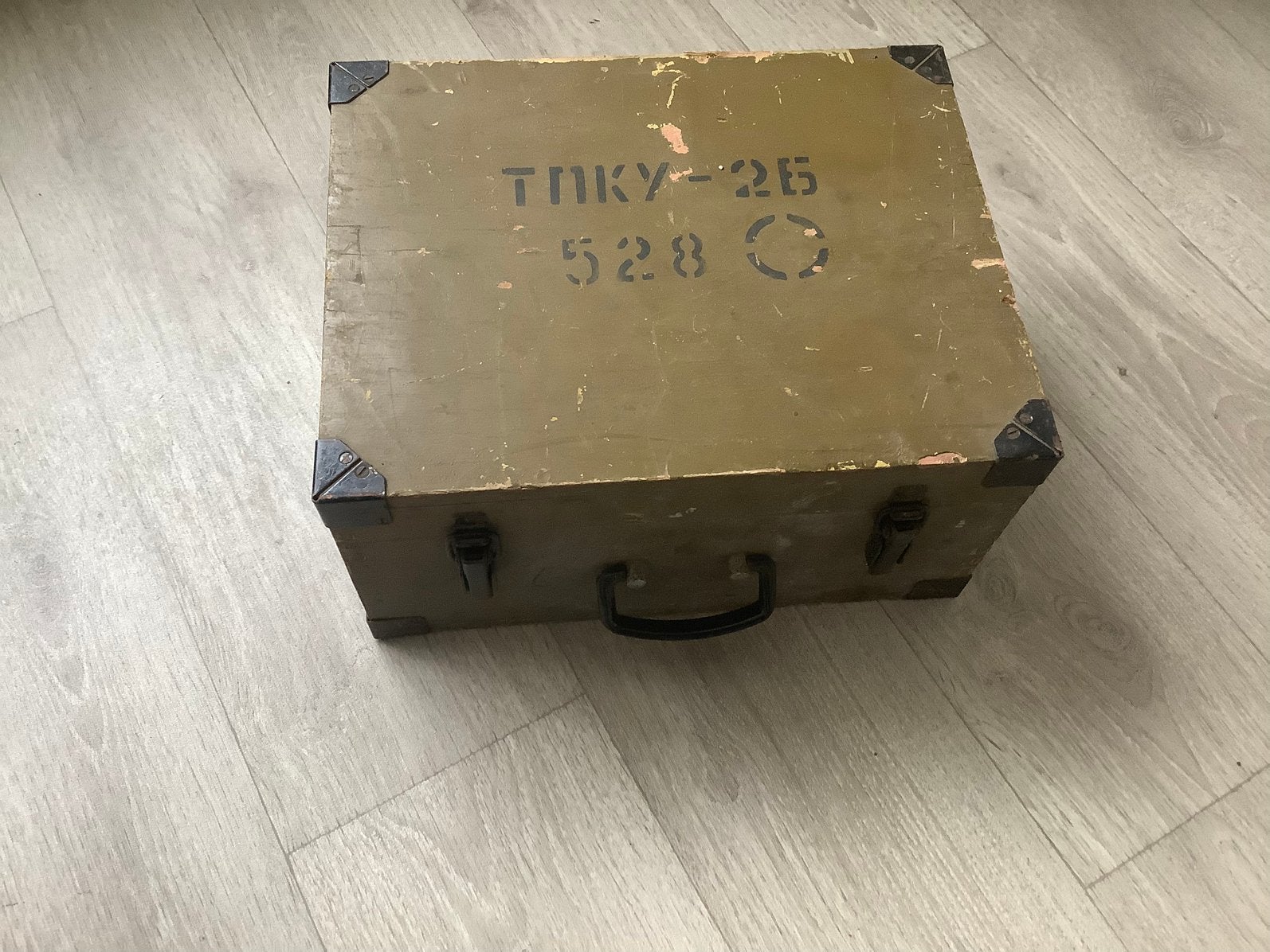 Periscoop pantservtg. TPKU-2B tankperiscope russian, Ophalen of Verzenden, Landmacht, Nederland, Kist of Geocache