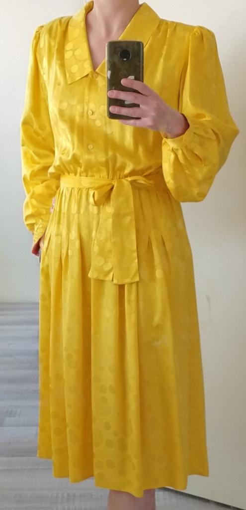 Vintage zijden jurk Argenti geel maat L, Kleding | Dames, Jurken, Geel, Ophalen of Verzenden, Gedragen, Onder de knie