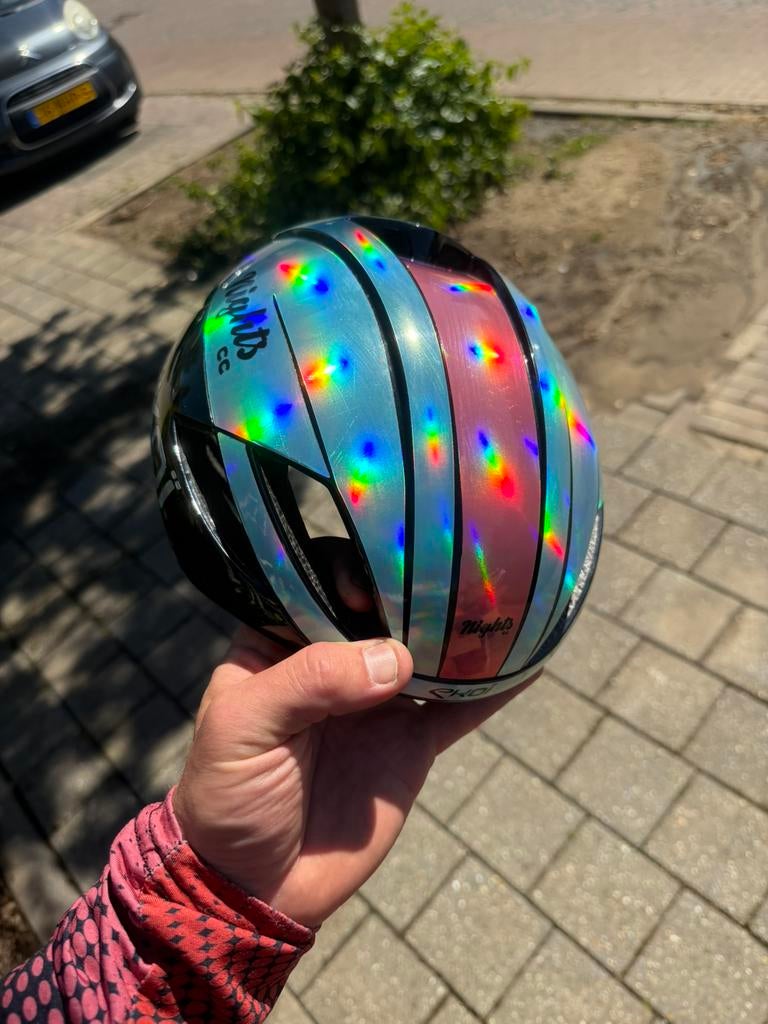 Ekoi Aero 14 Miami Nights LTD, Fietsen en Brommers, Fietsaccessoires | Fietshelmen, Ophalen of Verzenden, Zo goed als nieuw, Heer of Dame