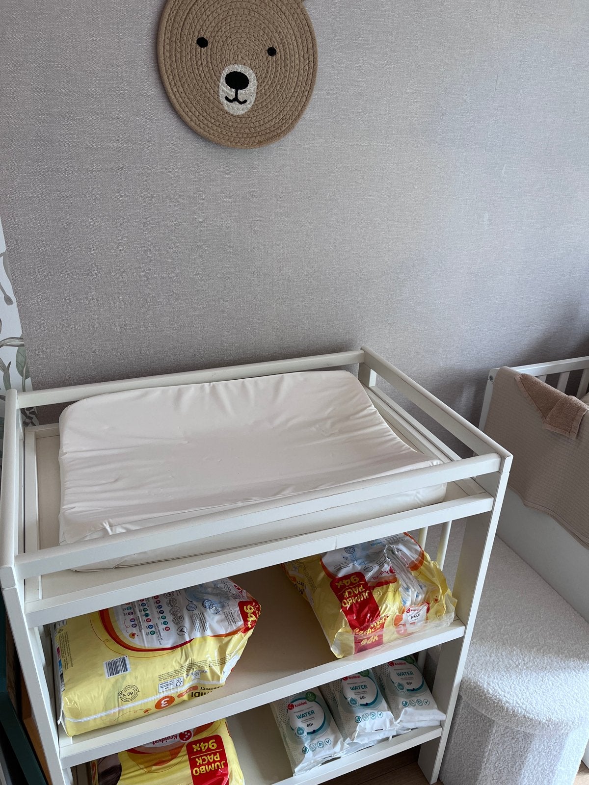 Praktische Commode met Opbergruimte, Gebruikt, Aankleedkussen, Standaard, Ophalen