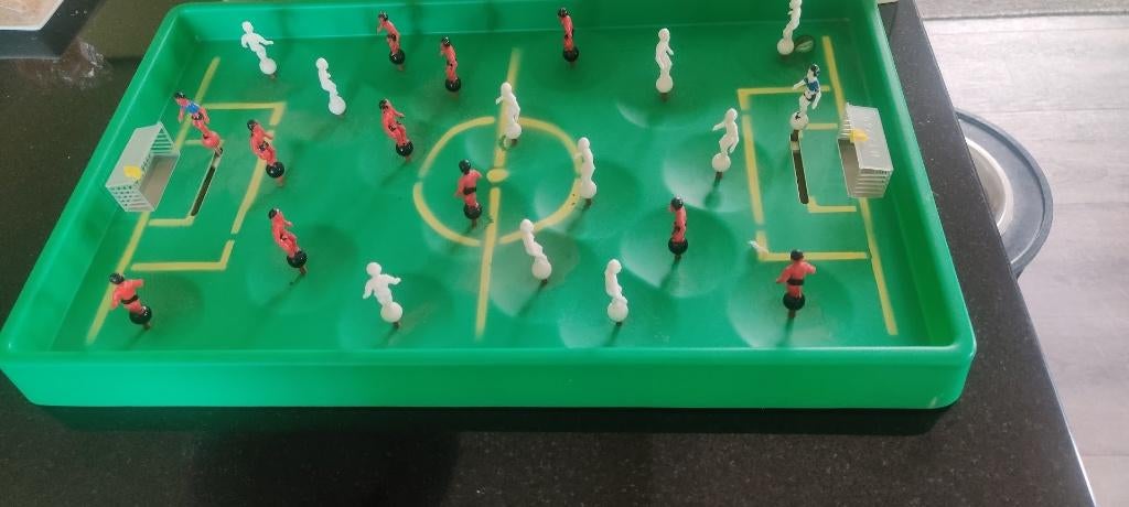 antiek voetbalspel, Ophalen of Verzenden