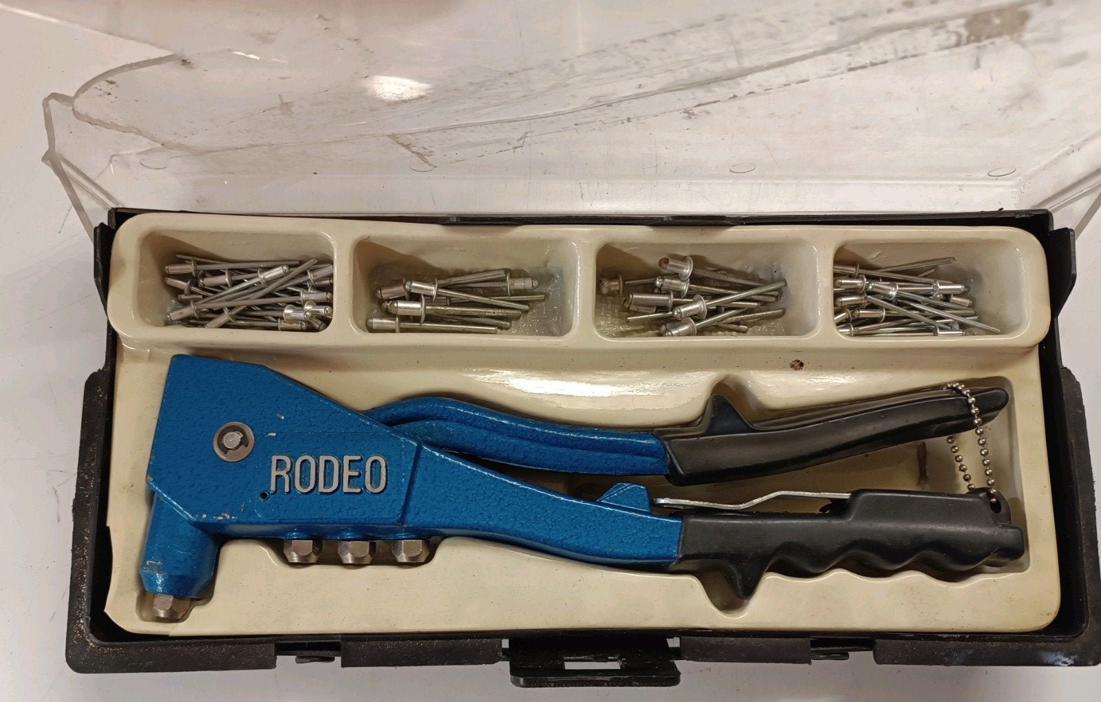 Rodeo blindklinktang / popnageltang met popnagels, Ophalen of Verzenden, Zo goed als nieuw, Overige typen, Overige merken