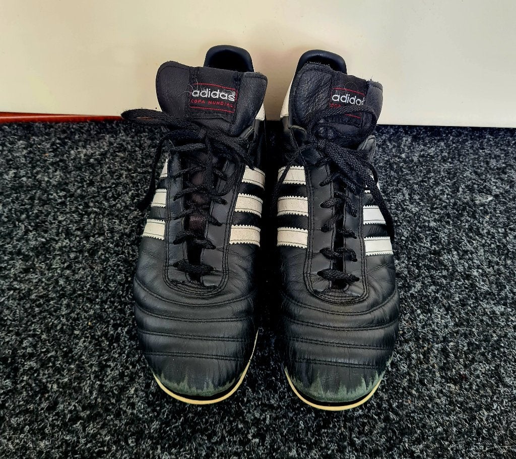 Voetbalschoenen Adidas Copa Mundial, Gebruikt, Maat XS of kleiner, Schoenen, Ophalen of Verzenden