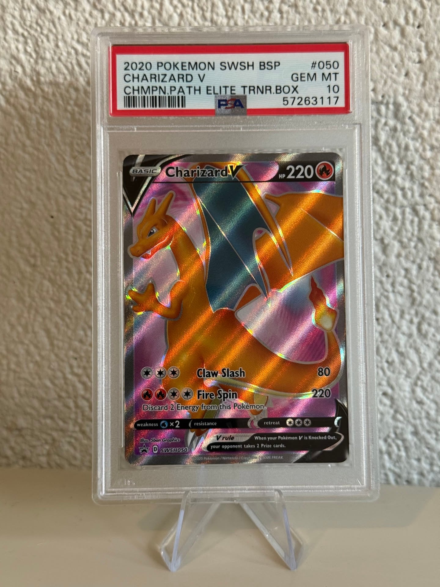 Pokemon | Charizard V | PSA 10 | Swsh050 | 57263117, Ophalen of Verzenden, Zo goed als nieuw, Losse kaart