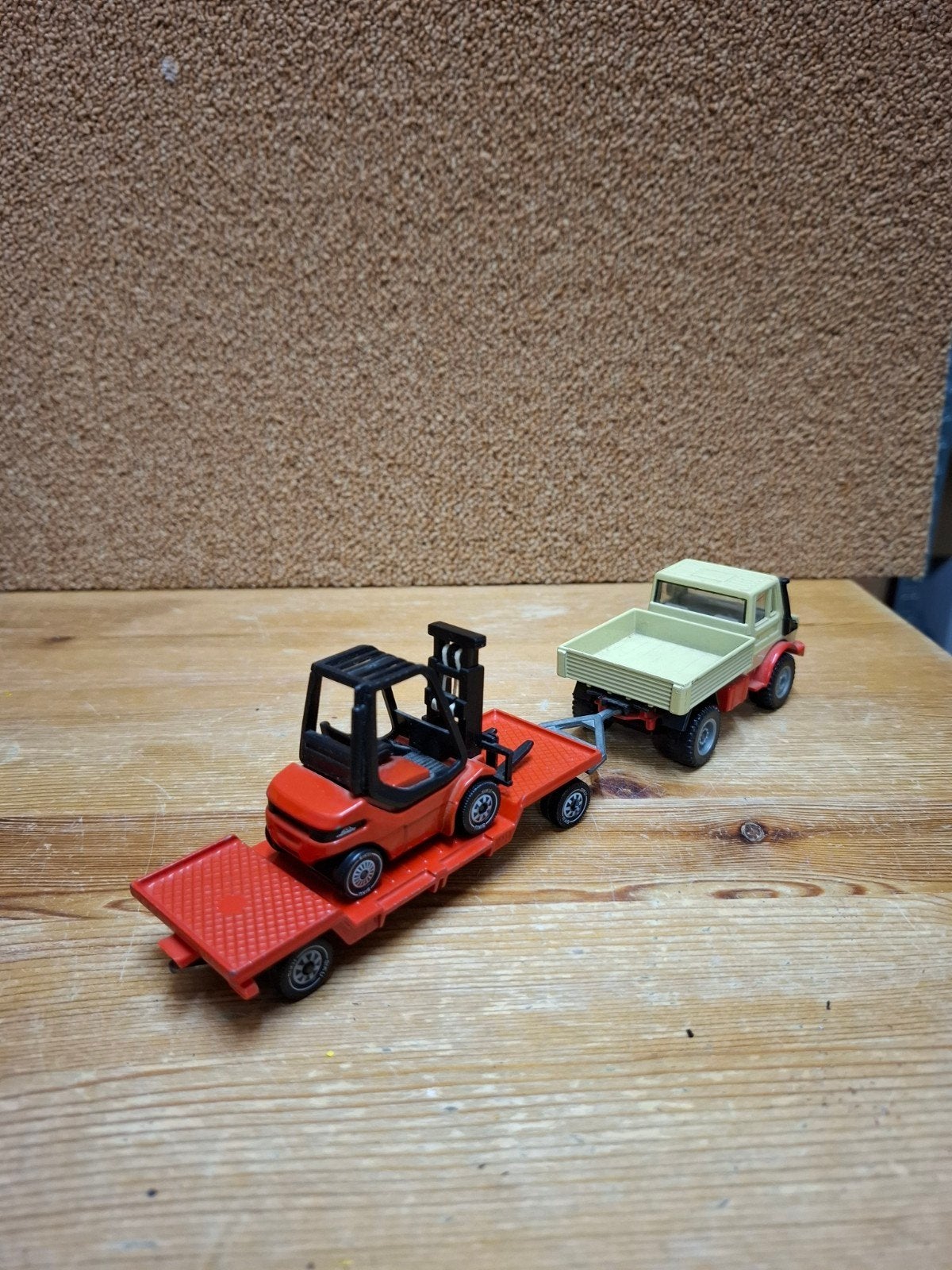 Siku Unimog met aanhanger en heftruck, Ophalen of Verzenden, Gebruikt, Bus of Vrachtwagen, SIKU