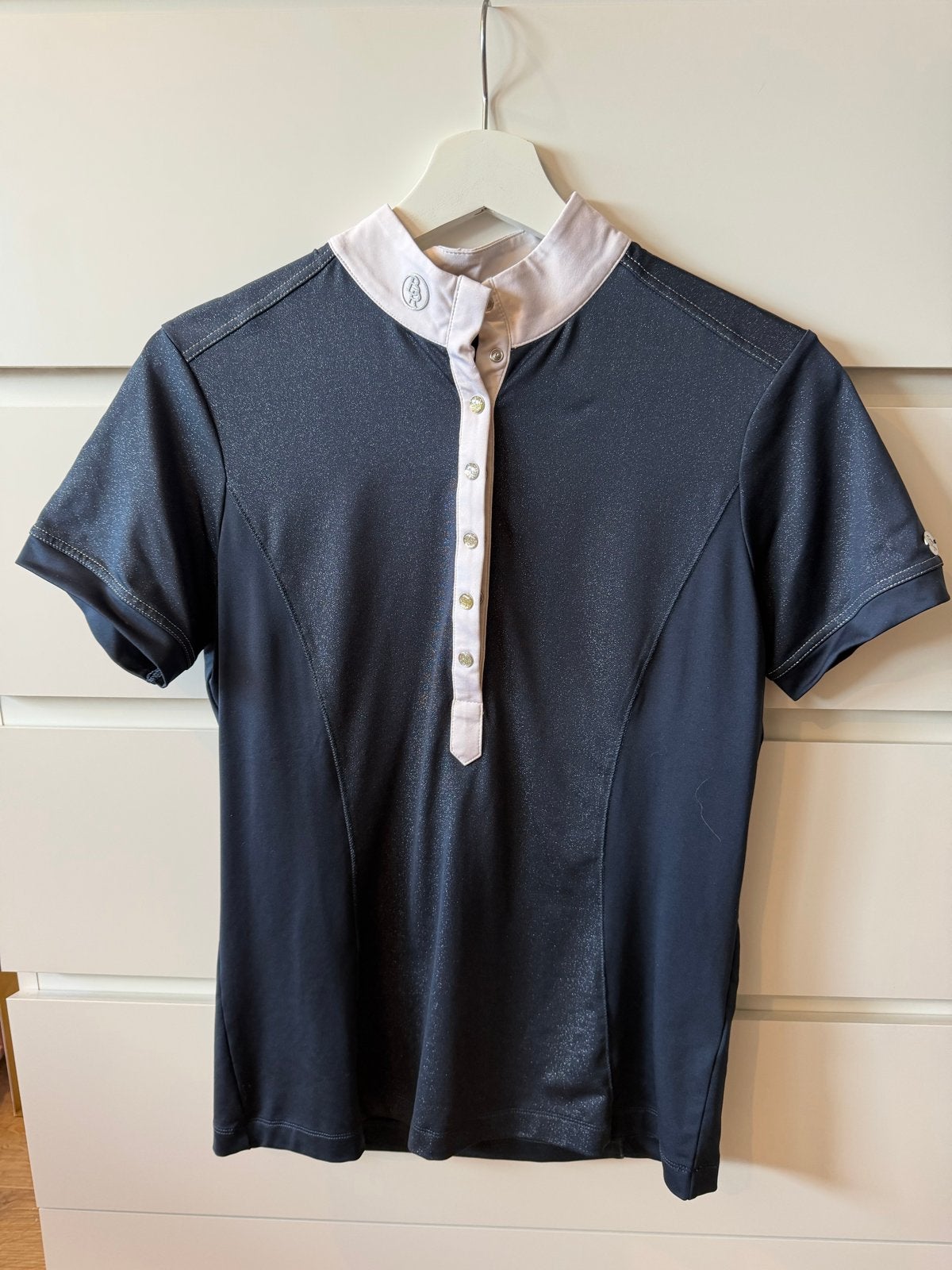 Elegante Wedstrijdshirt Korte Mouw, Dieren en Toebehoren, Ophalen of Verzenden, Zo goed als nieuw, Dressuur, Bovenkleding