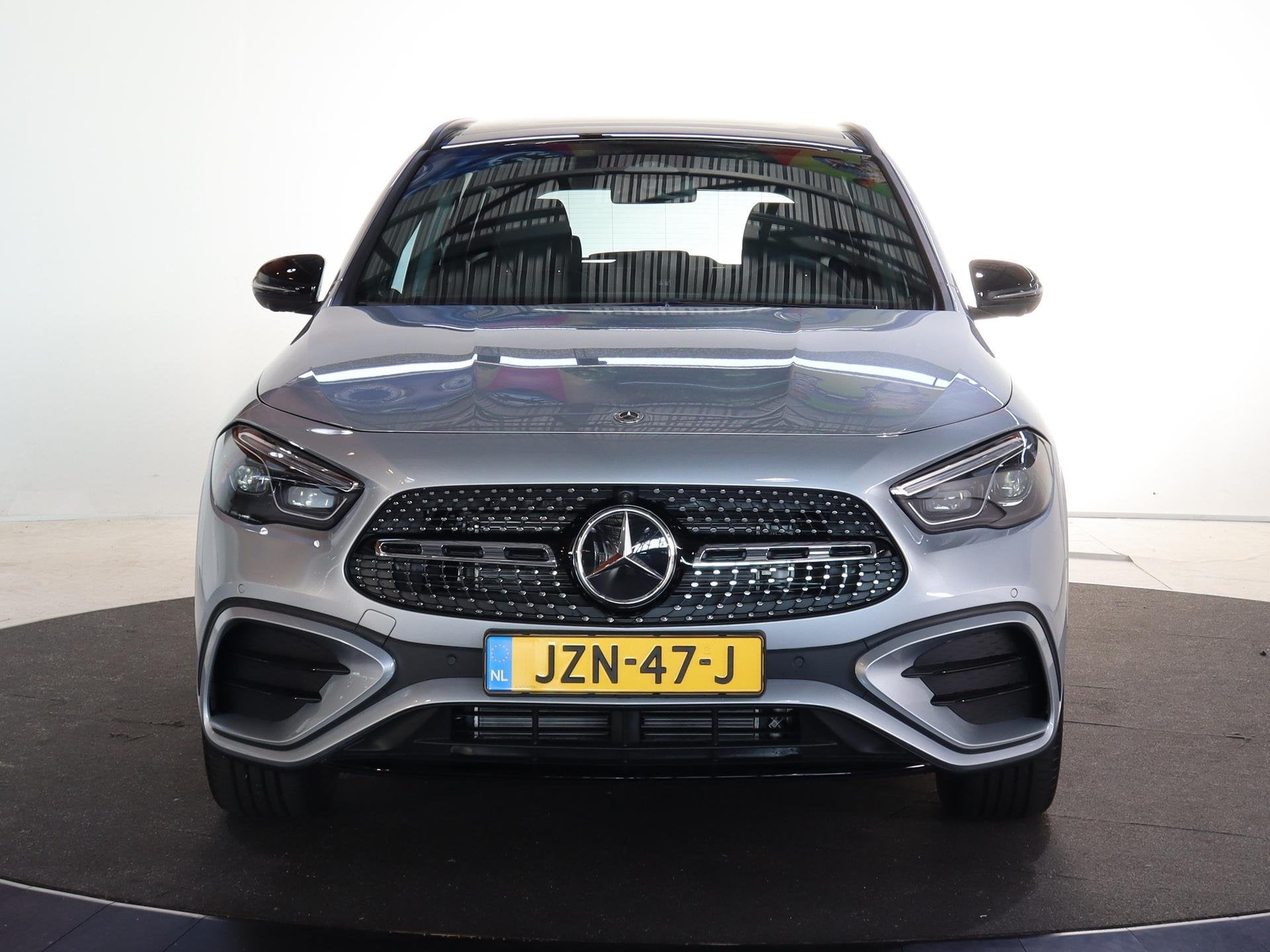 Mercedes-Benz GLA-Klasse 250e Business Solution AMG | Premiu, Auto's, 1800 kg, 4 cilinders, 16 kWh, 163 pk