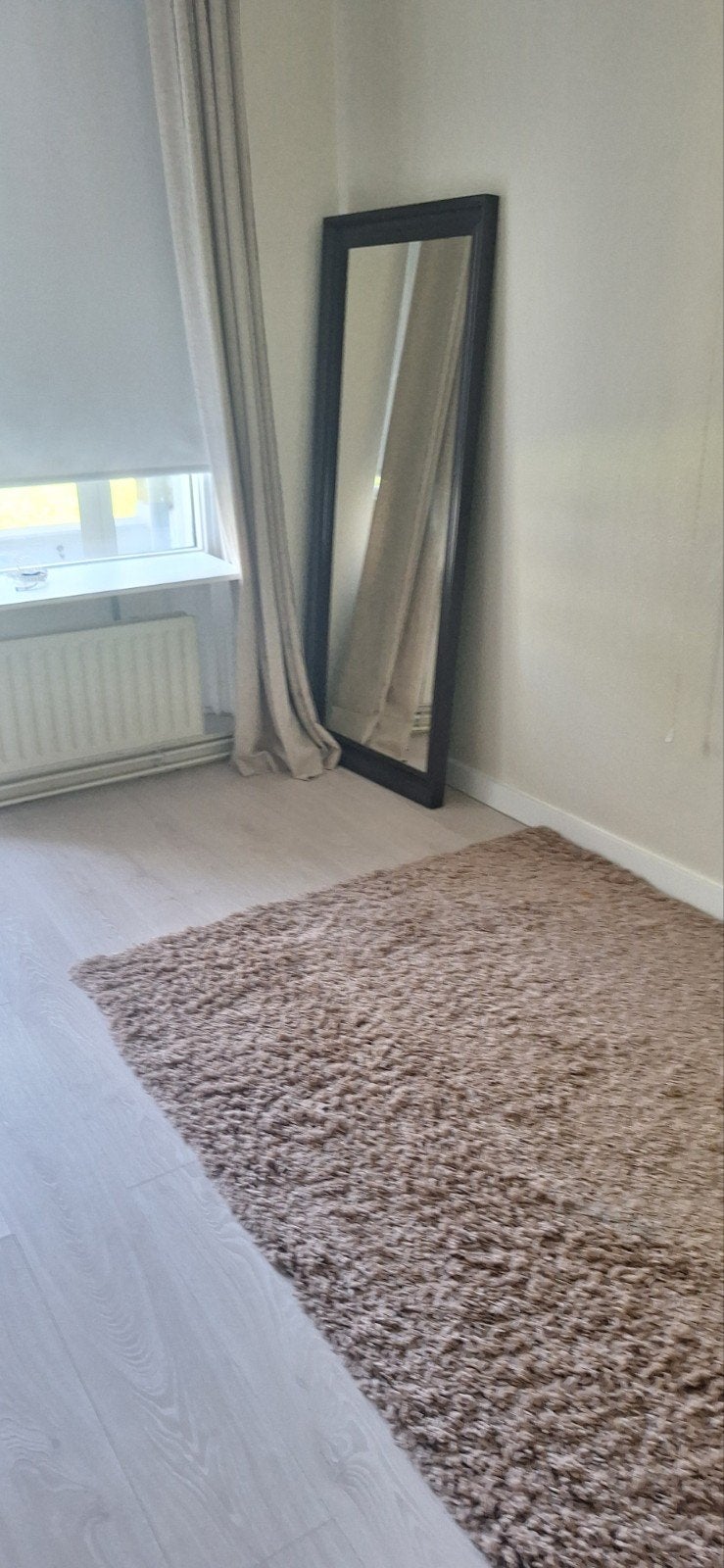 Ikea grote spiegel met zwart/bruin lijst, Ophalen, Gebruikt, 150 tot 200 cm, Rechthoekig