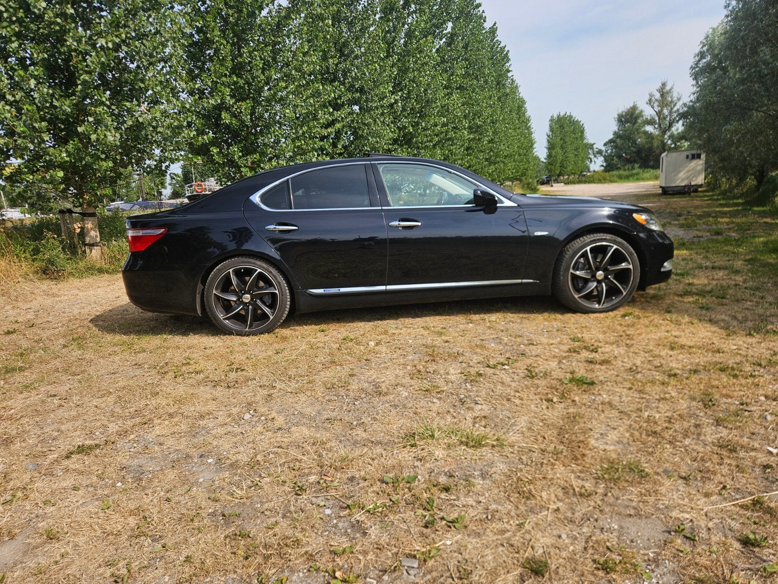 Lexus LS600h / NL auto / Youngtimer, Automaat, 394 pk, 2245 kg, Zwart