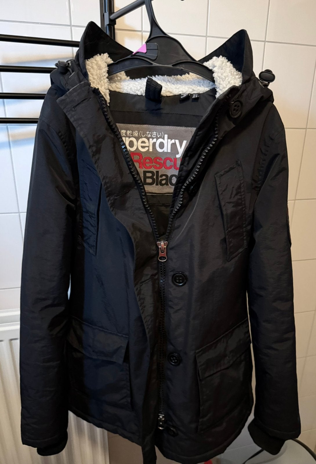 Superdry winterjas maat S, Kleding | Dames, Ophalen of Verzenden, Gedragen, Maat 36 (S), Zwart