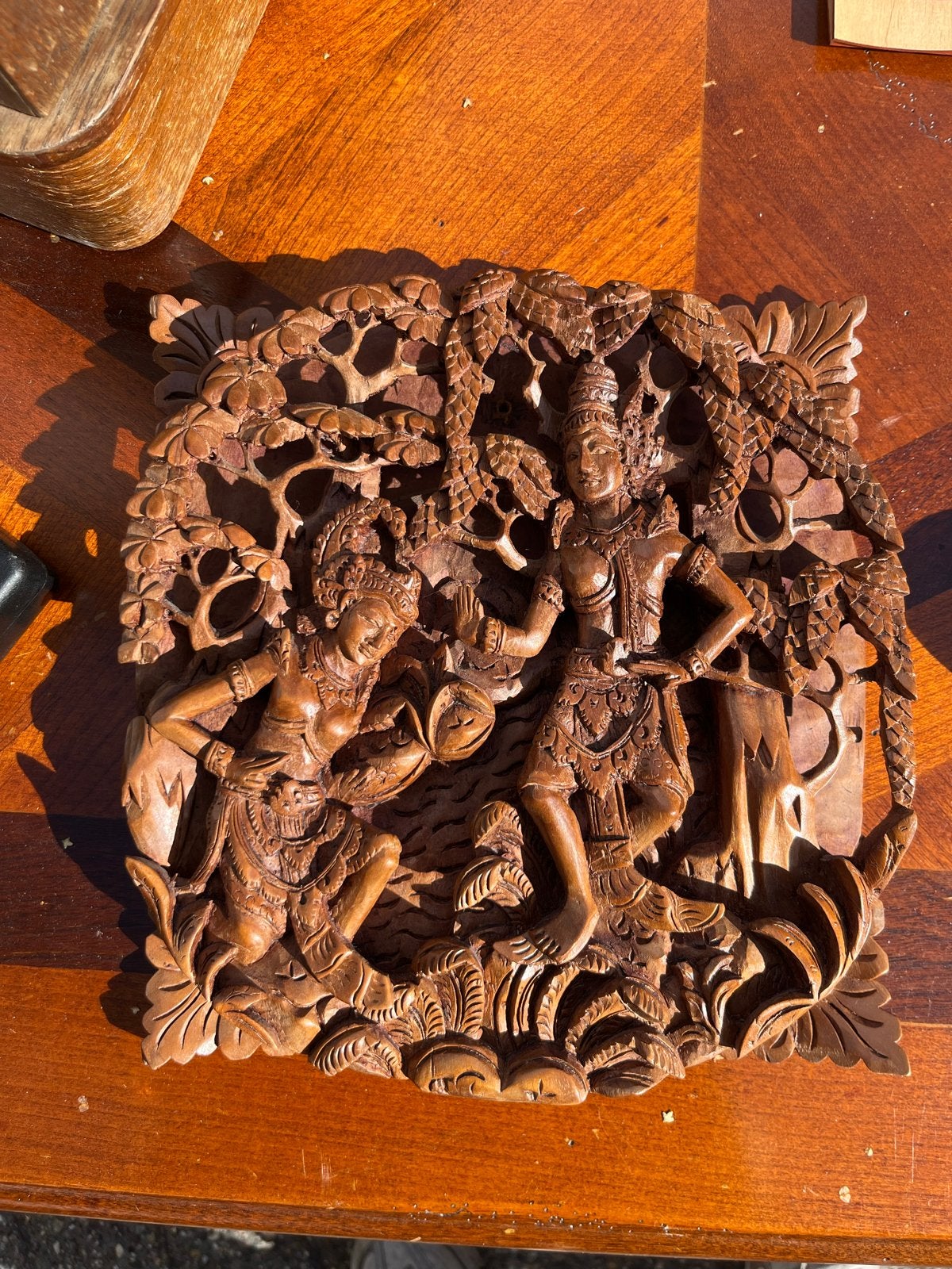 Houten wanddecoratie met Balinese dansers, Ophalen, Groep mensen, Handgemaakt, Wanddecoratie