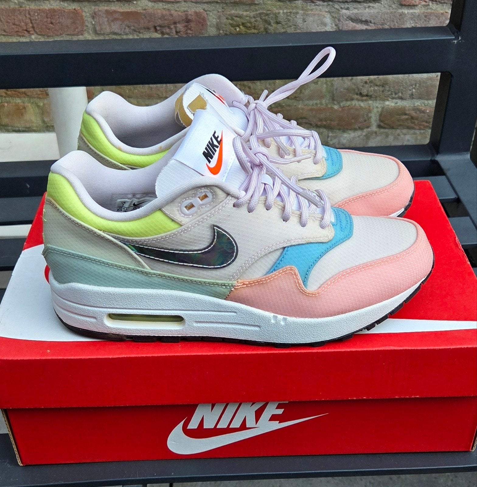Nike Air Max 1 WMNS 'Pastel' - Maat 38.5, Kleding | Dames, Schoenen, Zo goed als nieuw, Sneakers of Gympen, Overige kleuren, Ophalen of Verzenden
