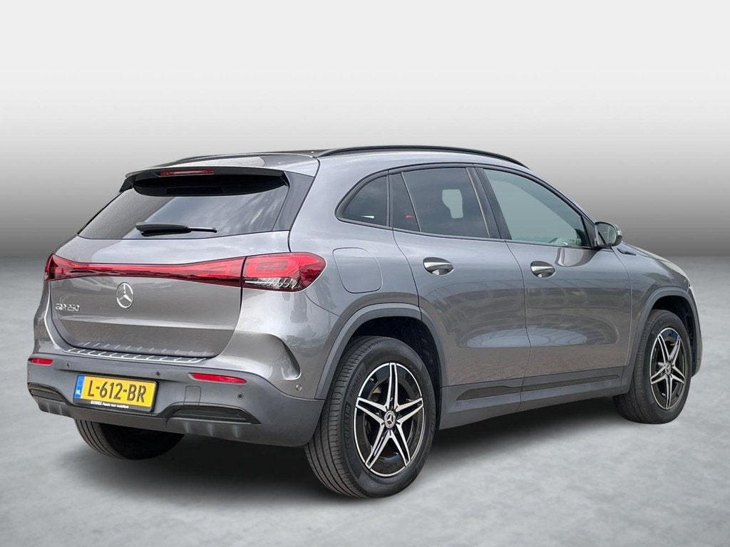 Mercedes-Benz EQA 250 Business Solution AMG 67 kWh, Gebruikt, 750 kg, 190 pk, Stoelverwarming