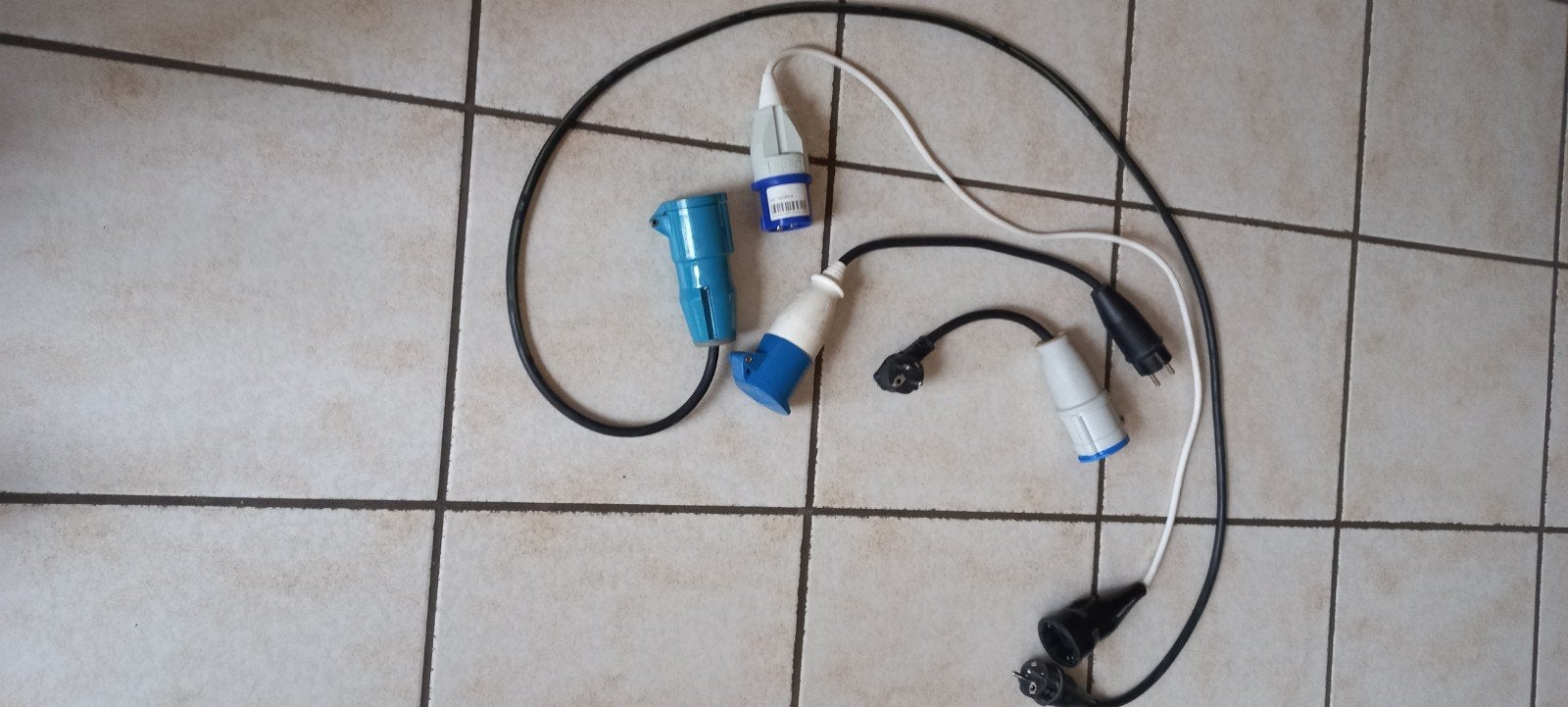verlengsnoeren  diverse maten, Caravans en Kamperen, Camper-accessoires, Ophalen