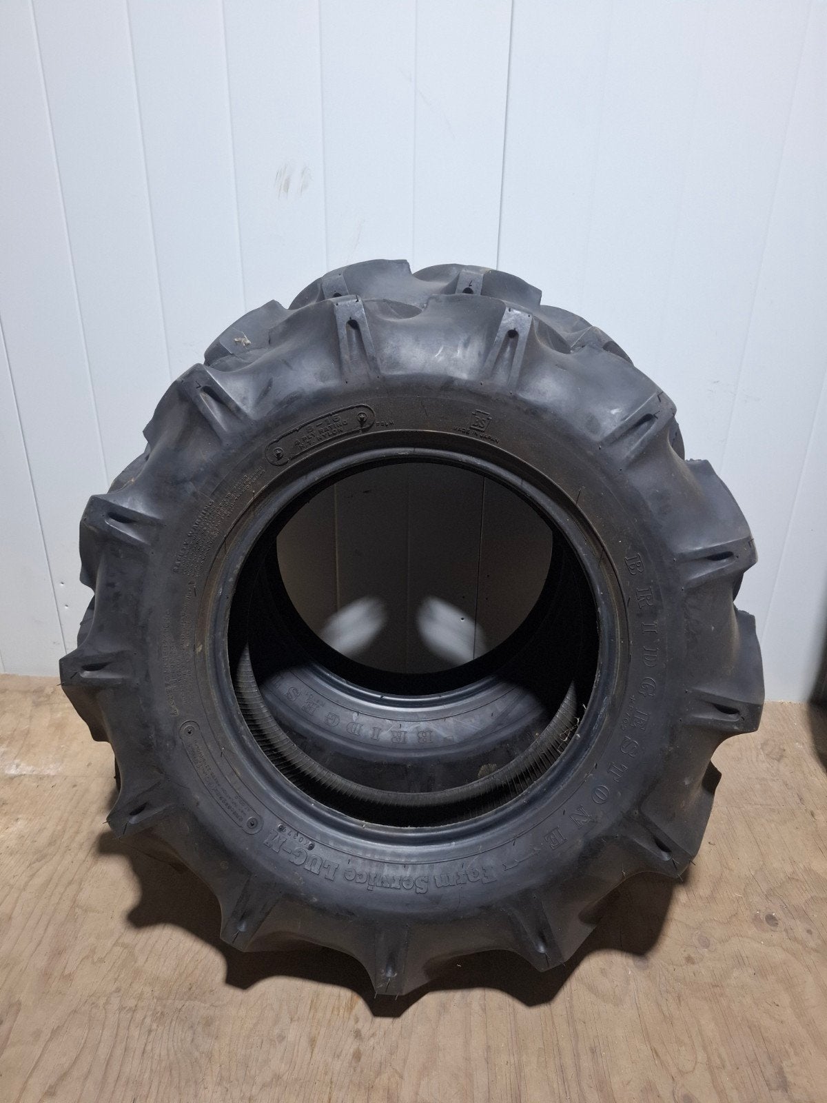 2x Bridgestone 8-16 tractor band, Ophalen, Gebruikt