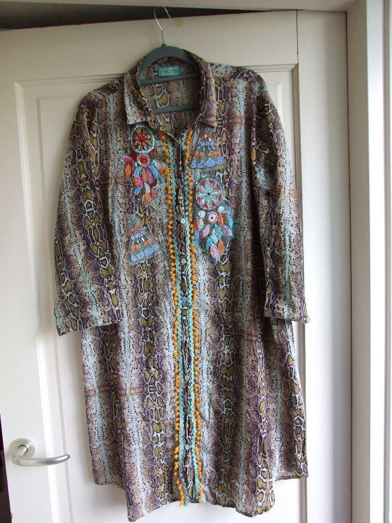 Giacomo Cirque nieuwe blouse met duizenden kraaltjes mt 42, Kleding | Dames, Giacomo cirque, Overige kleuren, Maat 42/44 (L), Nieuw