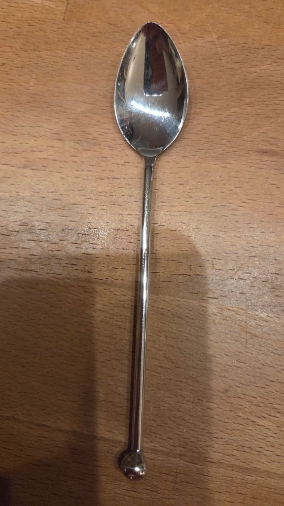 Verzilverd lepeltje met bolletje - gemerkt, Antiek en Kunst, Ophalen of Verzenden