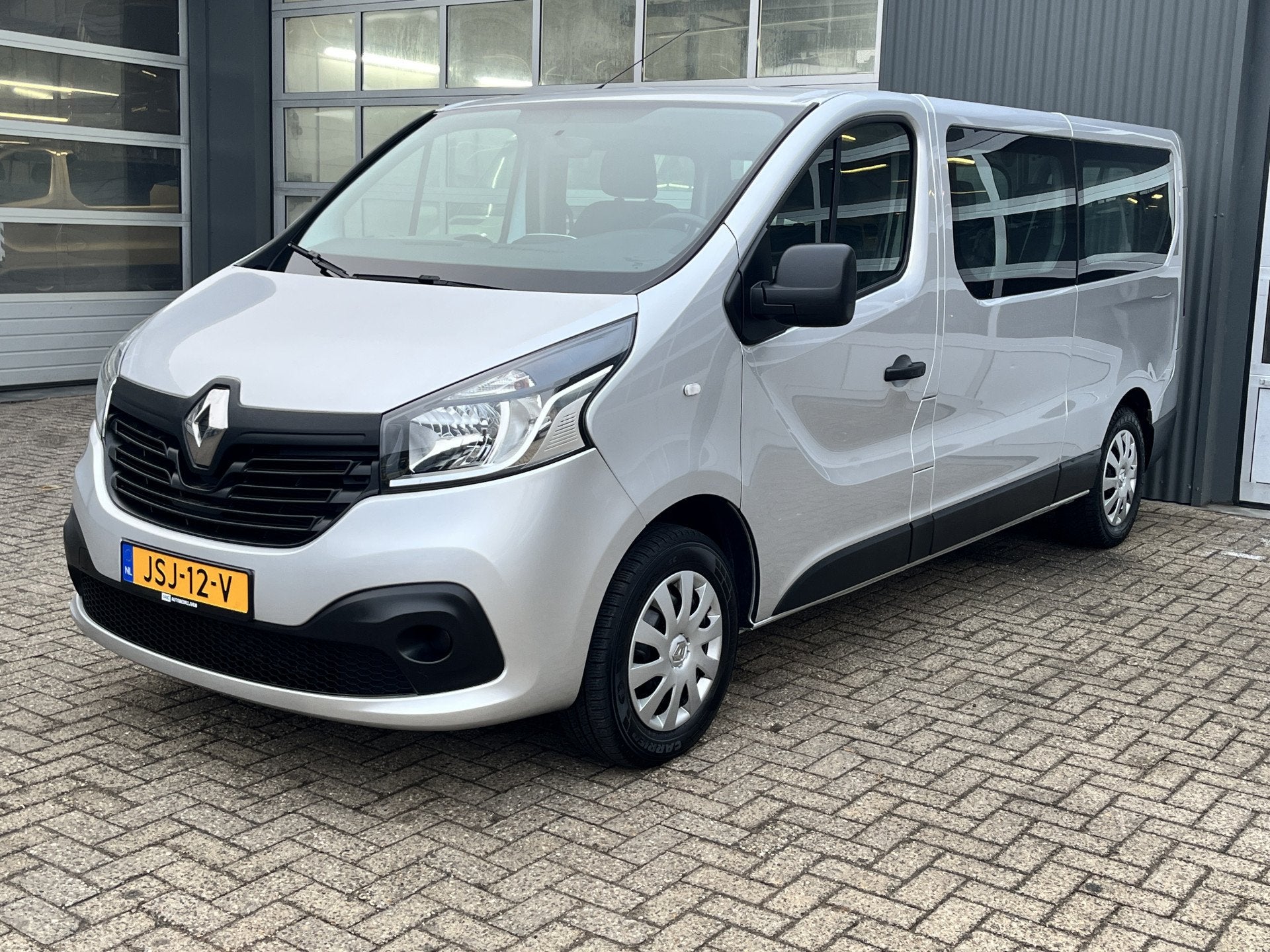 Renault Trafic Passenger 1.6 dCi BTW / BPM VRIJ! marge Lengt, Auto's, Renault, Voorwielaandrijving, Gebruikt, 2000 kg, Origineel Nederlands