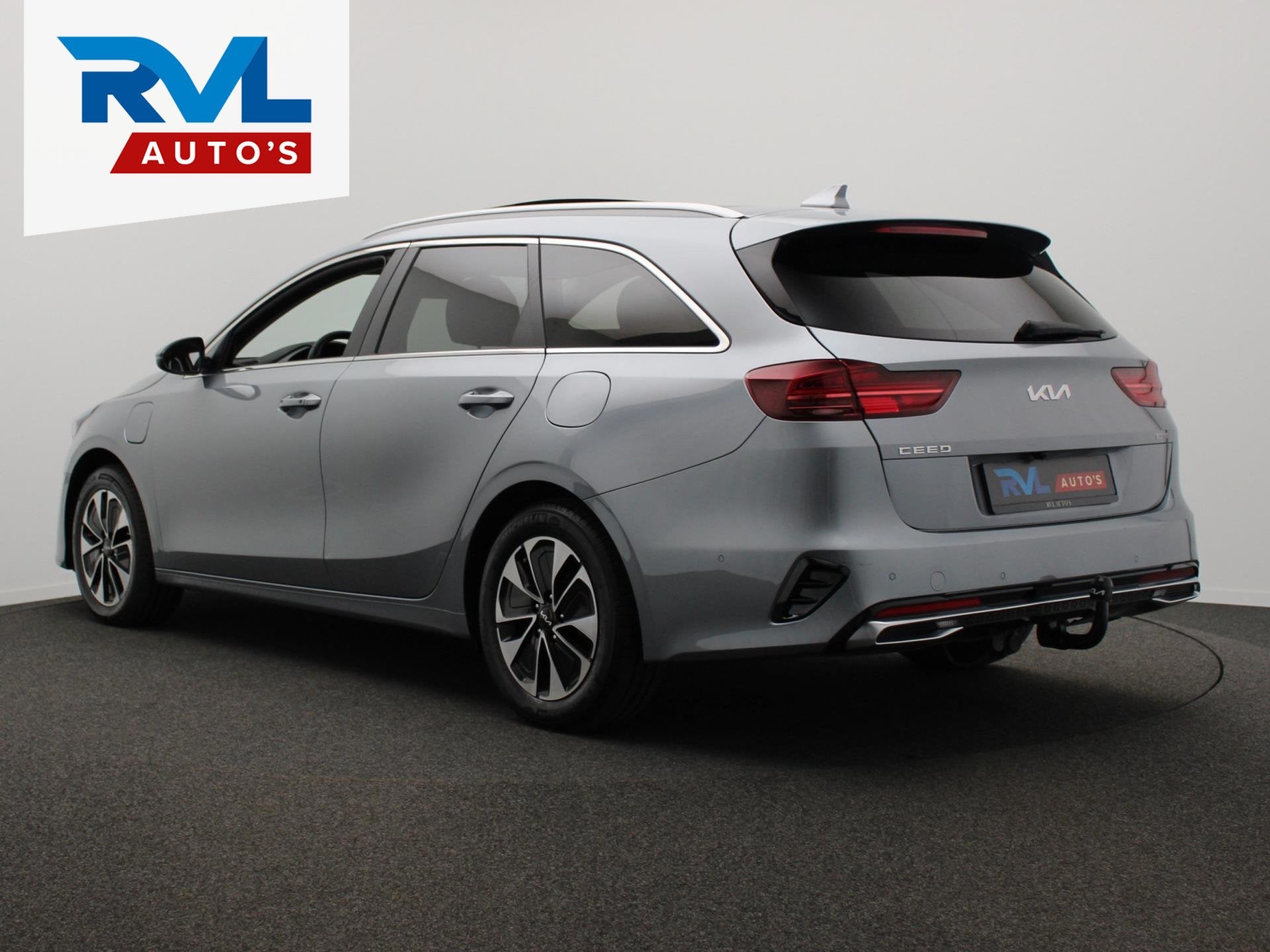 Kia Ceed Sportswagon 1.6 GDI PHEV DynamicPlusLine | Pano/Dak, Auto's, 77 km/l, Zwart, Leder en Stof, Plug-in hybride