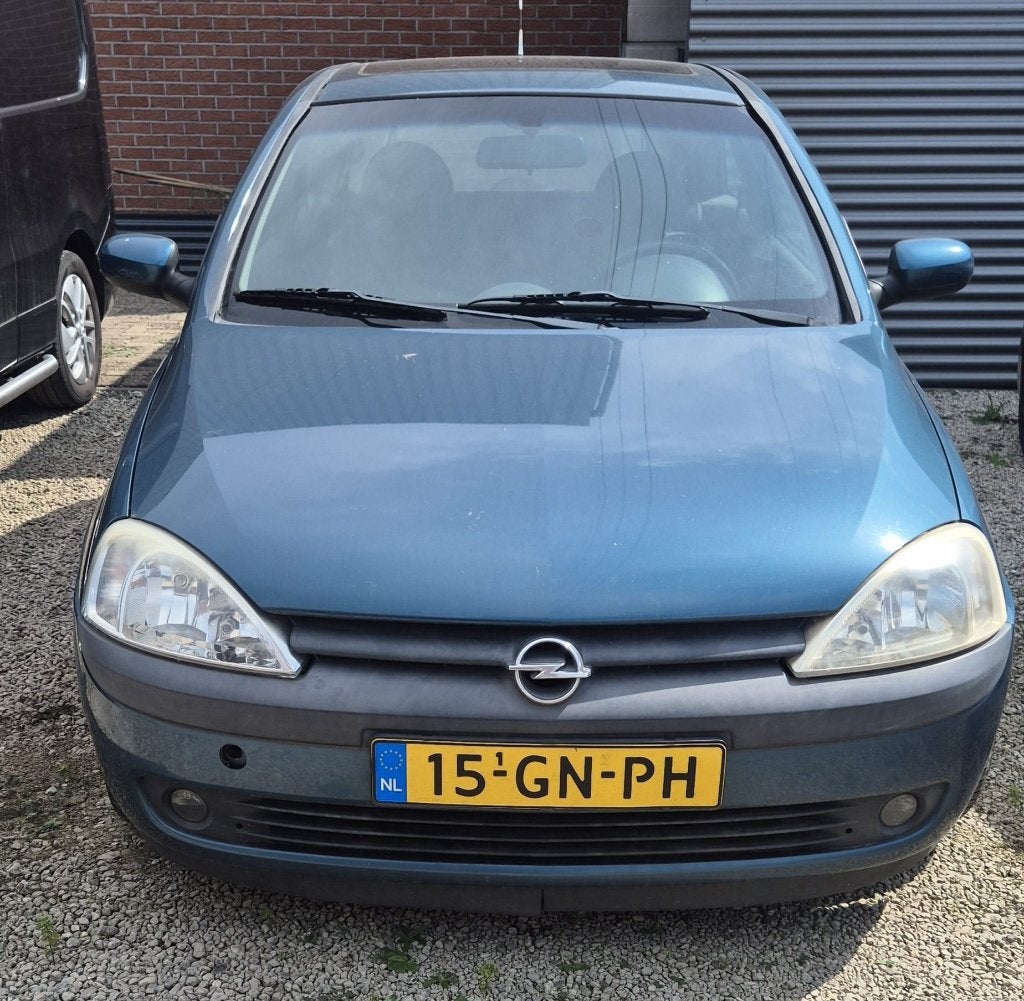 Opel Corsa 1.4 I 16V 3D 2001 met afneembare trekhaak Export!, Voorwielaandrijving, 40 €/maand, 4 cilinders, Metallic lak