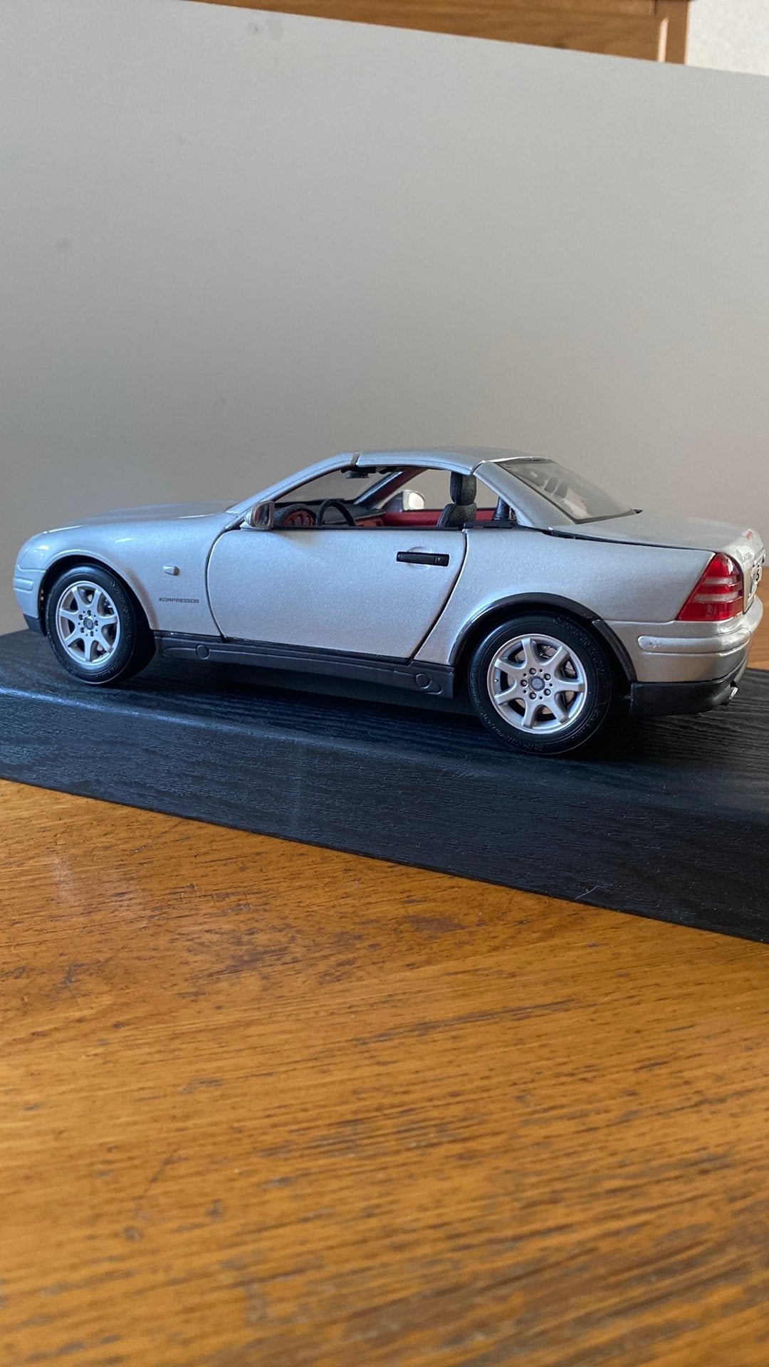 Mooi Model Mercedes-Benz 1/18, Ophalen of Verzenden, Zo goed als nieuw, Maisto