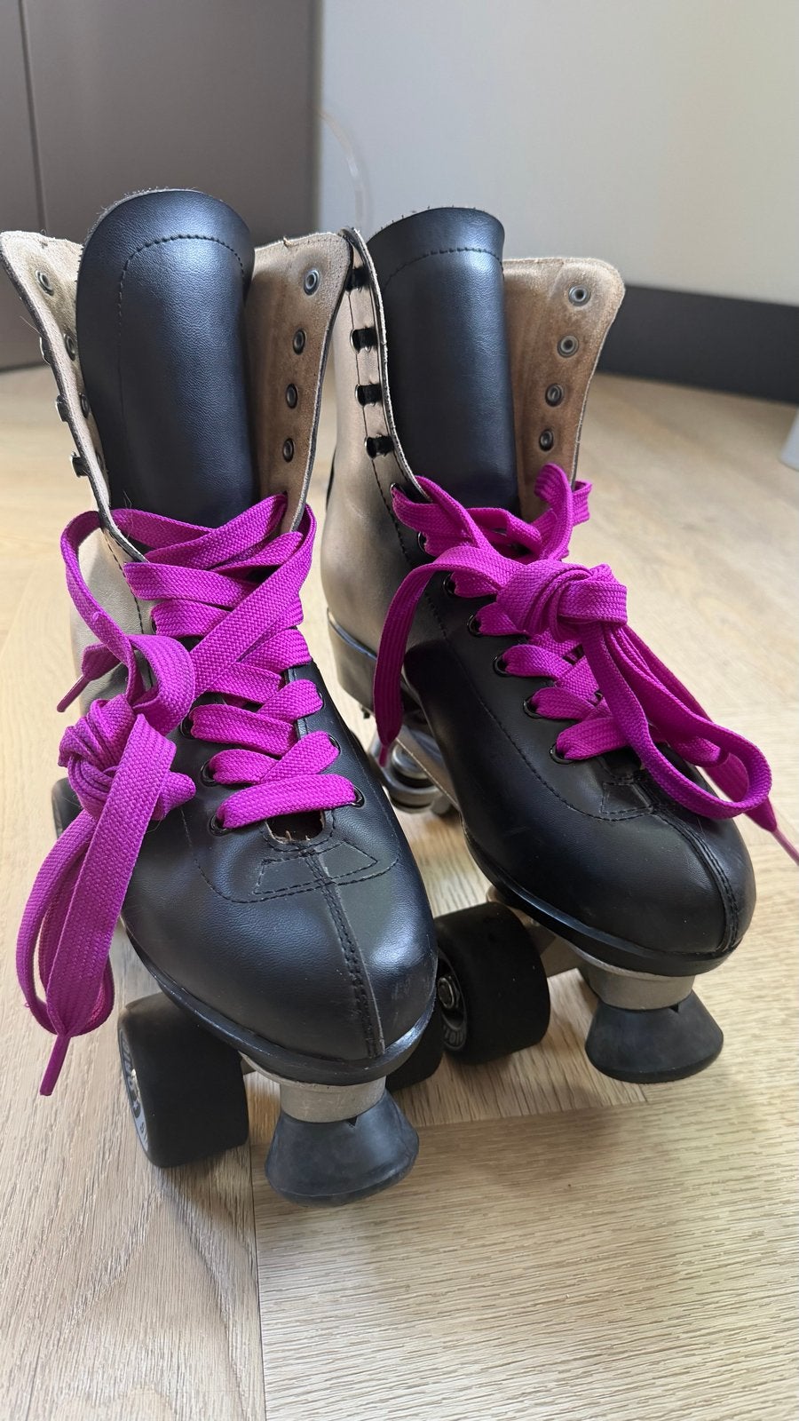 RSI Rolschaatsen Maat 41 - Zwart met Roze Veters, Ophalen of Verzenden, Gebruikt, Dames