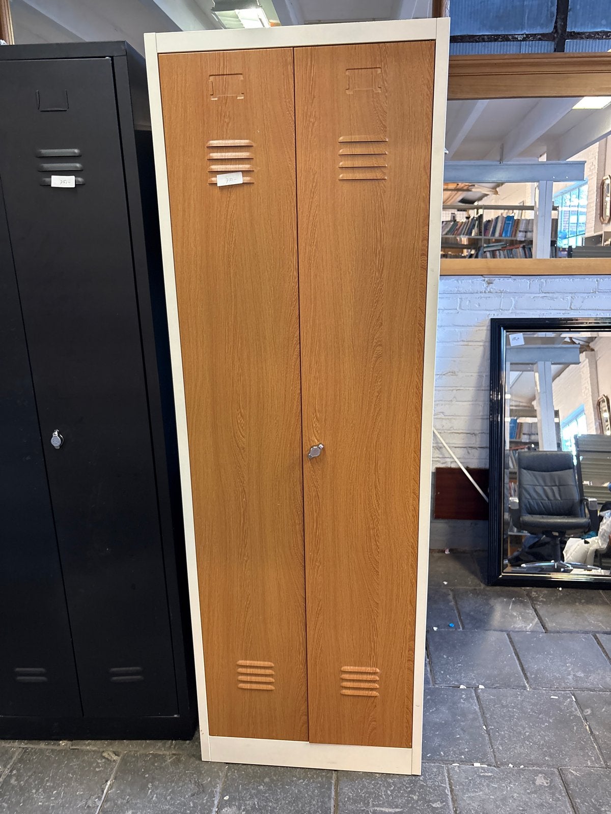 Metalen kledingkast locker met houtlook deuren, Ophalen, Gebruikt, 200 cm of meer, 50 tot 100 cm