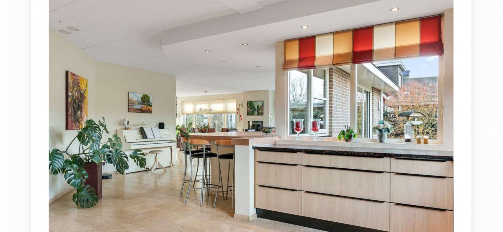 Moderne hoekkeuken met wandopstelling en inbouwapparatuur, Huis en Inrichting, Keuken | Complete keukens, Ophalen, Gebruikt, Hoekkeuken