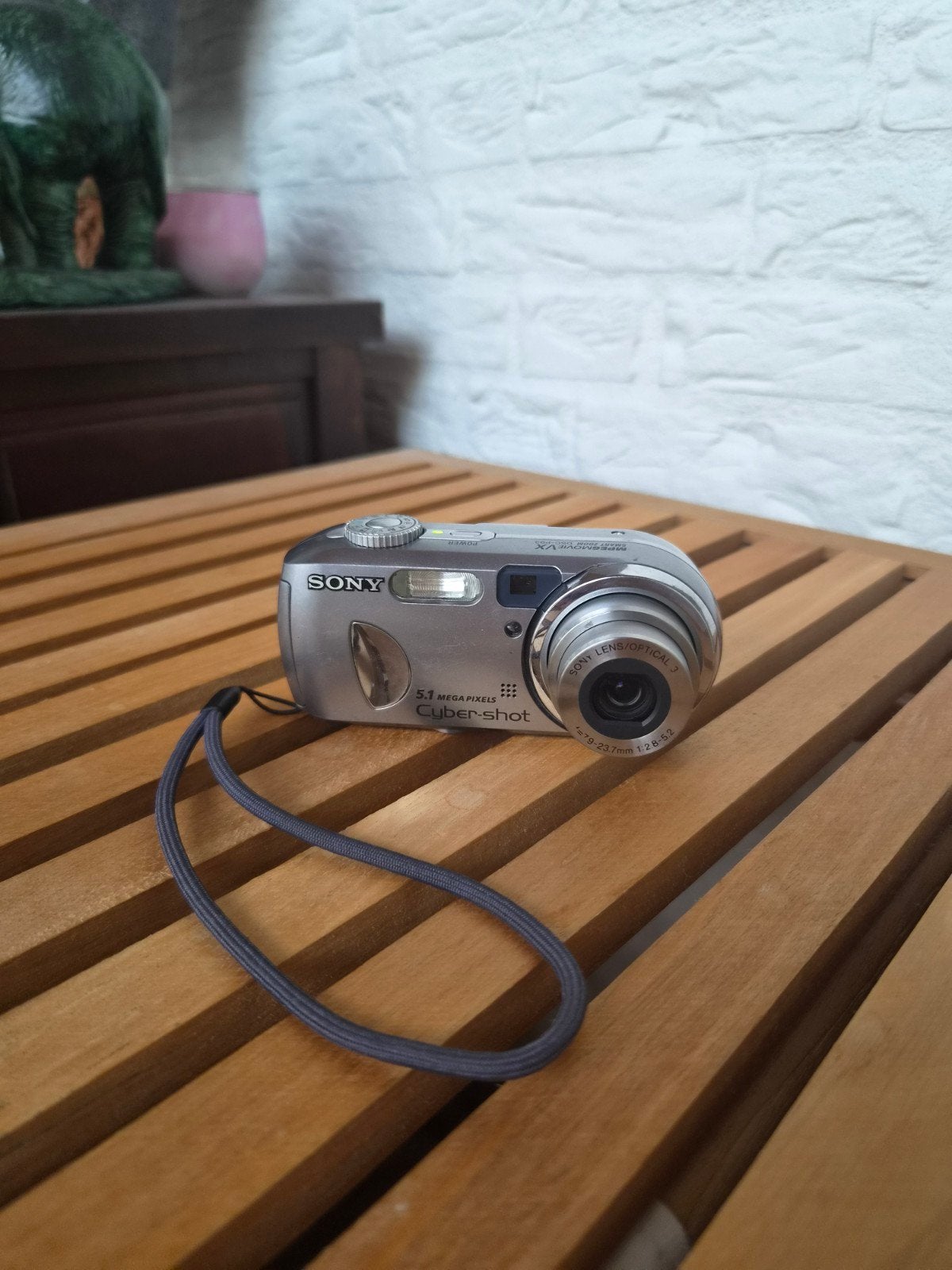 SONY DSC P93 (2004) digicam - Mooie staat, werkt perfect, Gebruikt, Accu, Ophalen of Verzenden, Compactcamera
