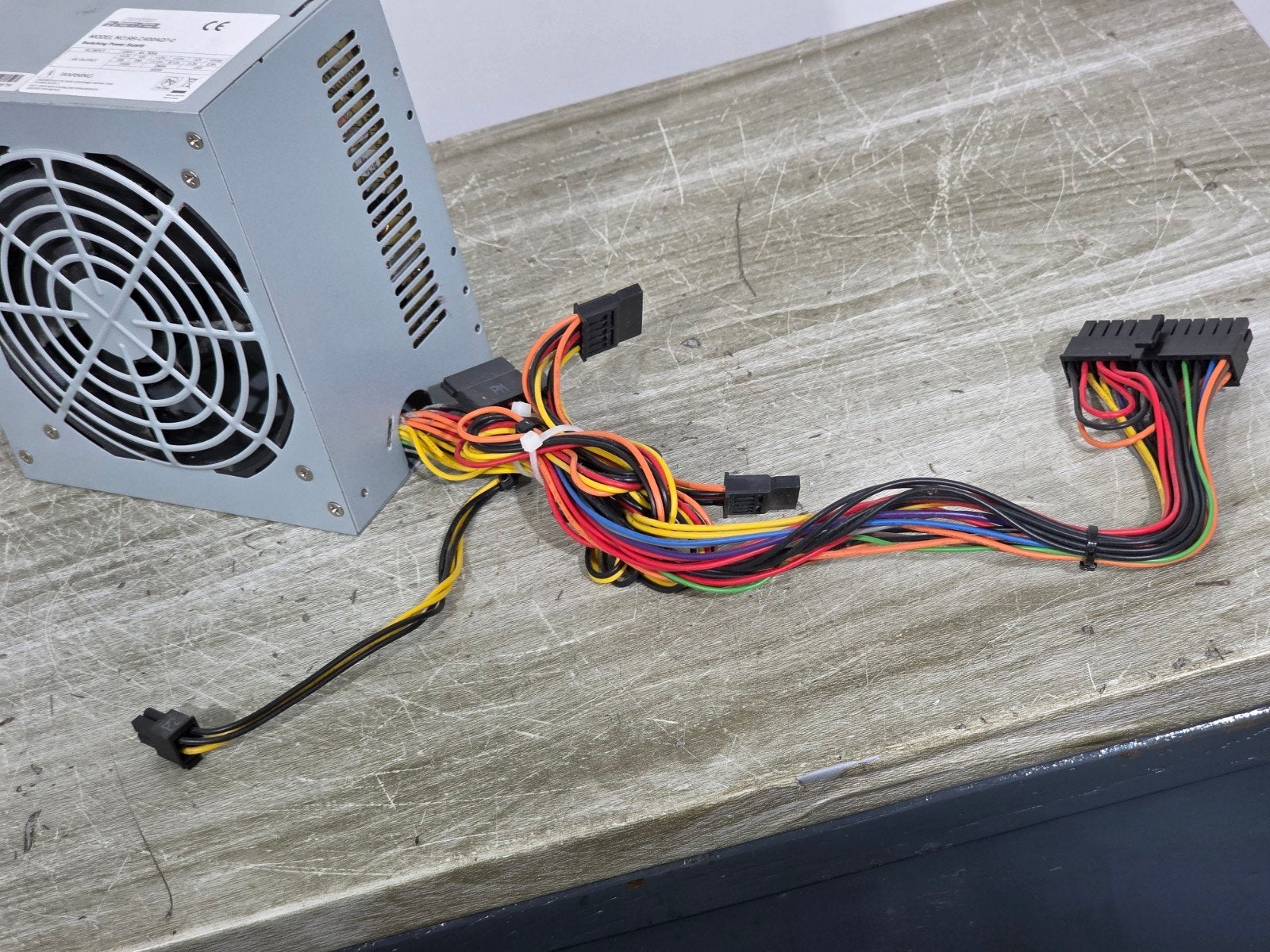 rebel power 400w max voeding psu power supply rb-c400aq7-0, Gebruikt, ., Ophalen of Verzenden, .