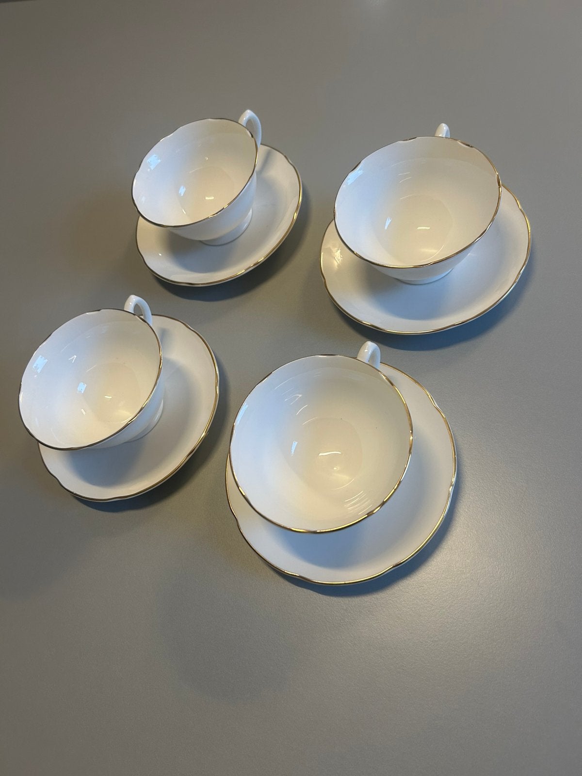 Marlborough bone china, Antiek en Kunst, Ophalen