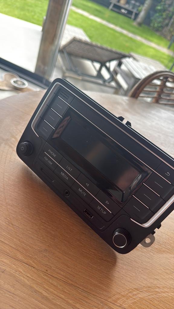 Radio volkswagen caddy, Auto-onderdelen, Ophalen of Verzenden, Volkswagen