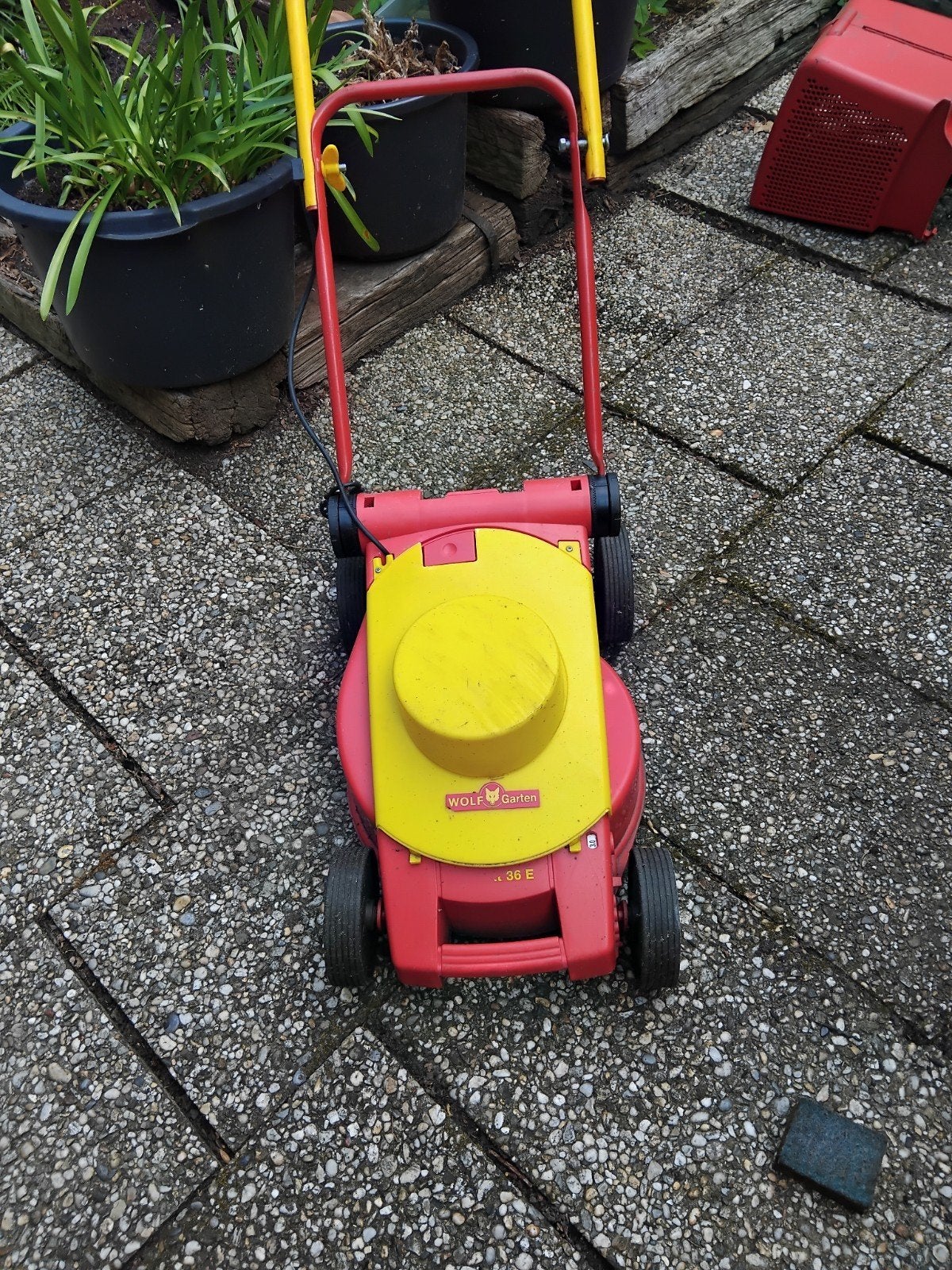 Wolf ekectr grasmaaier, Tuin en Terras, Grasmaaiers, Ophalen of Verzenden, Gebruikt