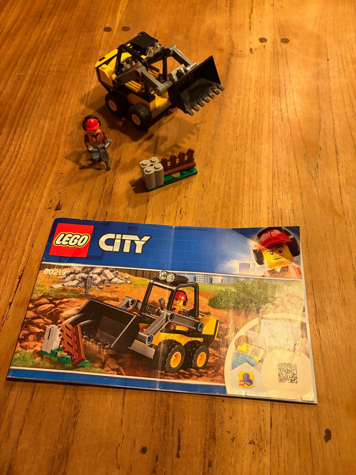 Lego City 60219 Kiepwagen met minifiguur en instructies, Kinderen en Baby's, Lego, Ophalen of Verzenden, Compleet, Complete set