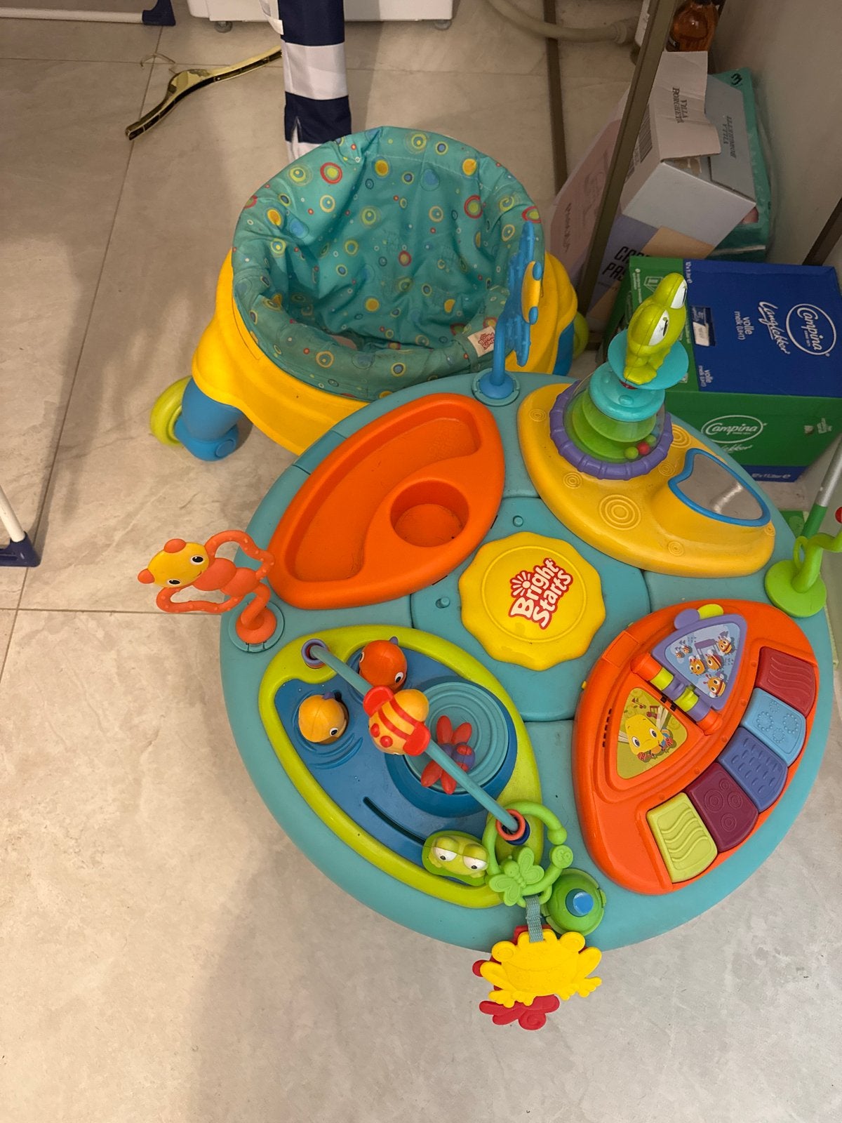Bright Starts Baby Walker en Speeltafel - Zo goed als nieuw, Kinderen en Baby's, Ophalen of Verzenden, Zo goed als nieuw, Overige typen