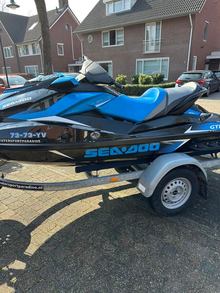Seadoo GTR230, Watersport en Boten, Ophalen, Zo goed als nieuw, Benzine, 200 pk of meer