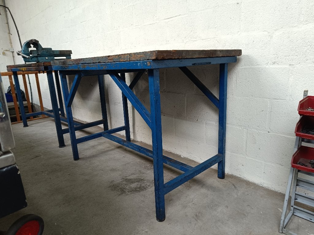 Werktafel/werkbank garage werkplaats, Ophalen