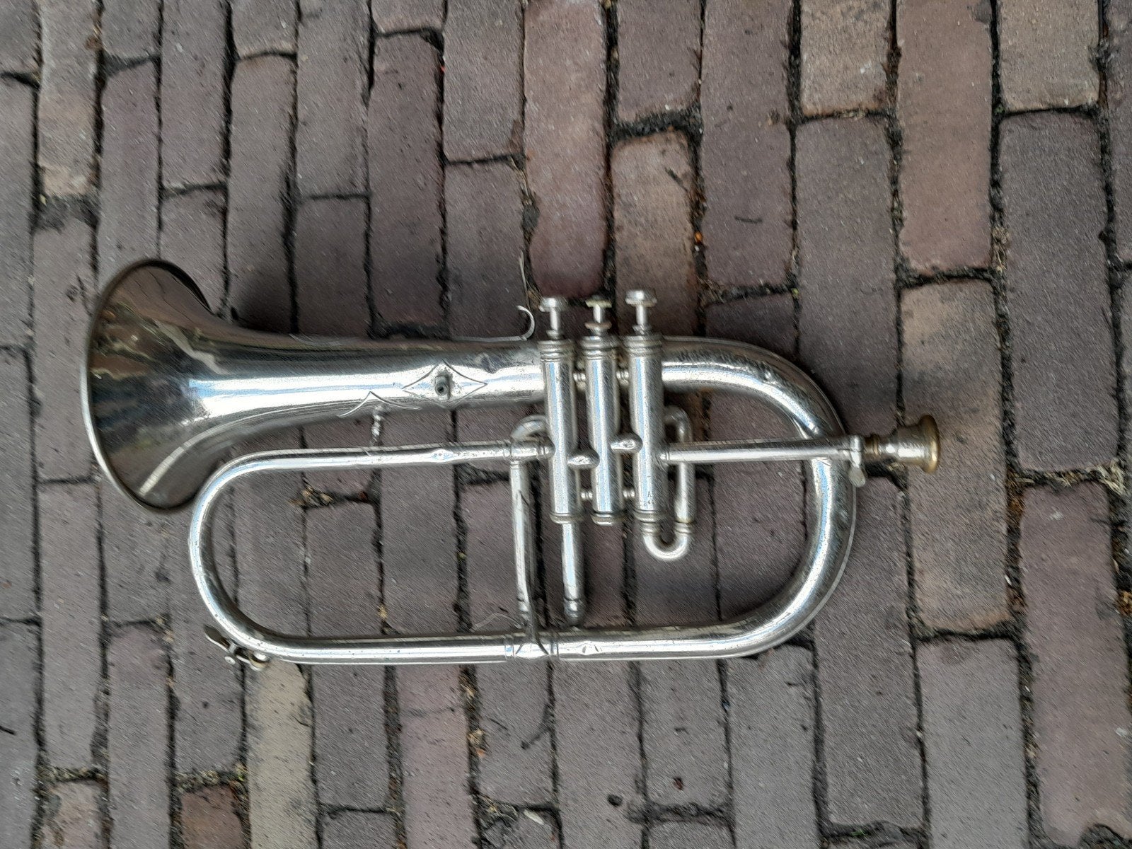 Oude trompet/ bugel van D. Ansingh & co Zwolle., Ophalen of Verzenden, Gebruikt, Bes-trompet