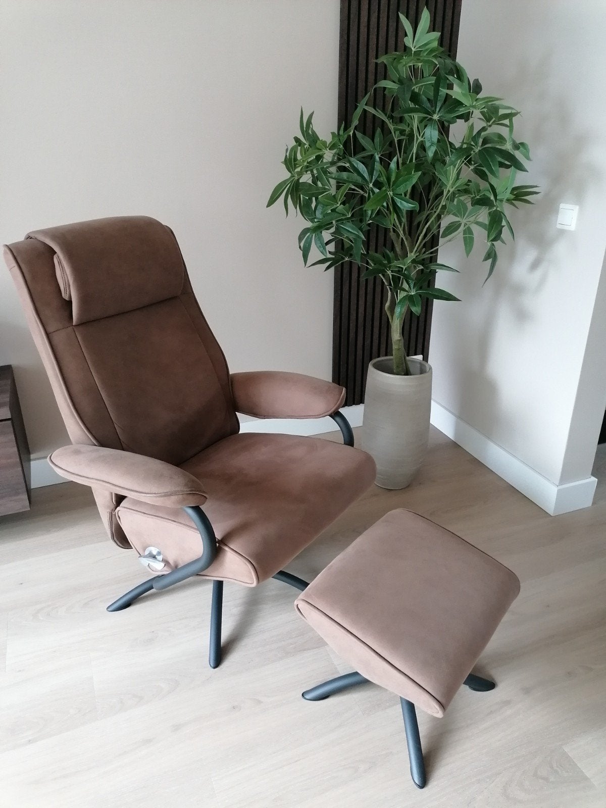 Cognac fauteuil met voetensteun - perfecte staat, Ophalen, Zo goed als nieuw, Stof