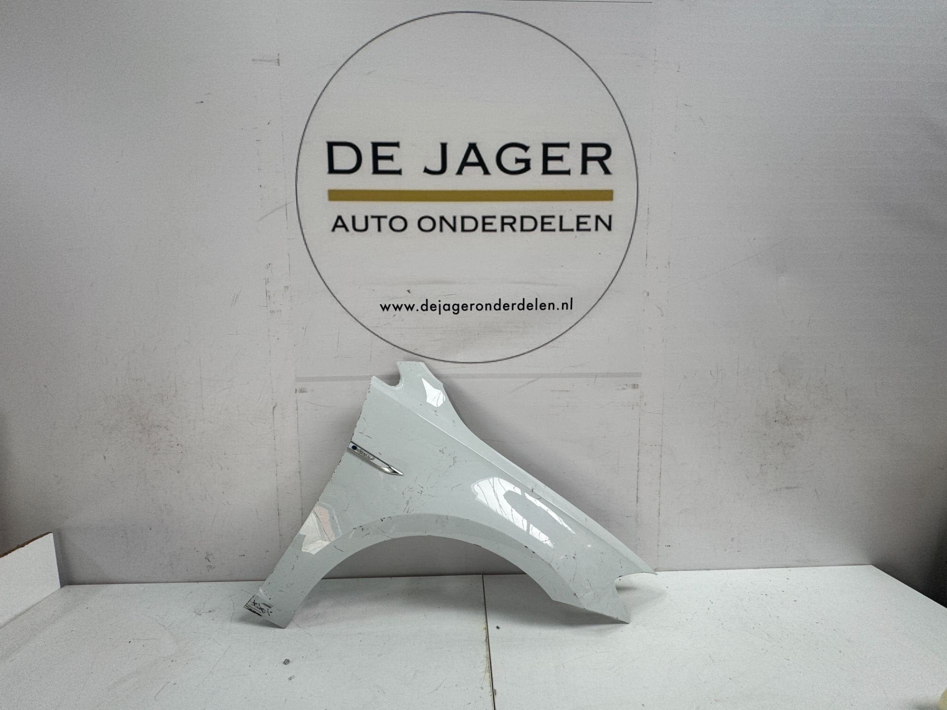 GOLF 7 VOORSCHERM ZIJSCHERM SPATBORD RECHTS 2013- 5G0821106A, Gebruikt, Volkswagen, Volkswagen AG, Vw@volkswagen.de