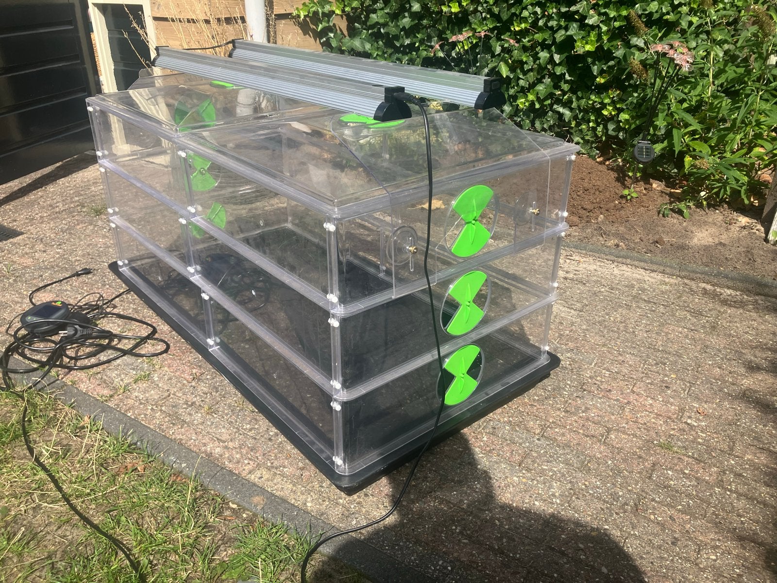 Vitopod 100 W 54cm kweekkas/propagator met LED-verlichting, Ophalen, Polycarbonaat, Kweekkas, Zo goed als nieuw