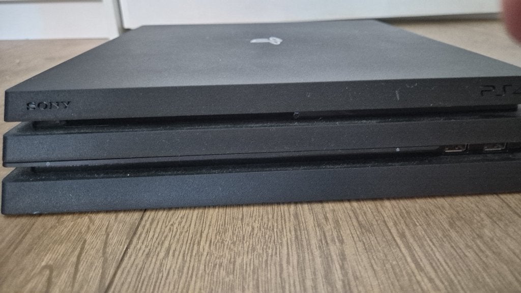 playstation 4 pro korting, Spelcomputers en Games, Spelcomputers | Sony PlayStation 4, Ophalen, Zo goed als nieuw, 1 TB, Met 1 controller