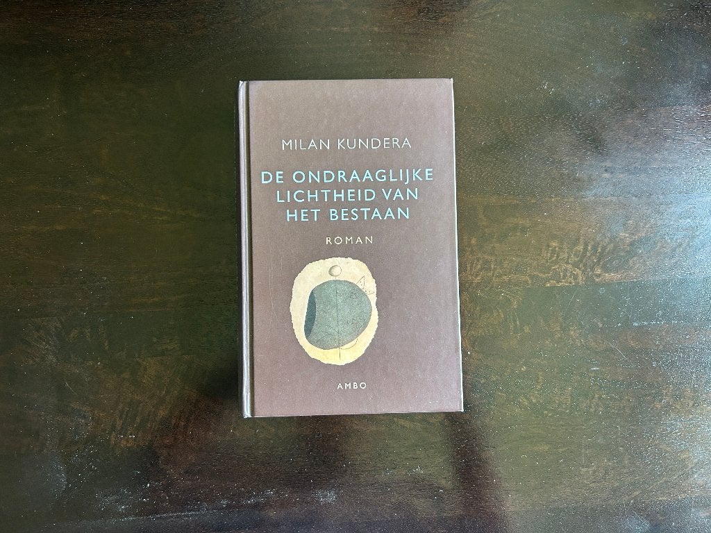 Milan Kundera - De ondraaglijke lichtheid van het bestaan, Boeken, Milan Kundera, Ophalen of Verzenden, Zo goed als nieuw, Nederland