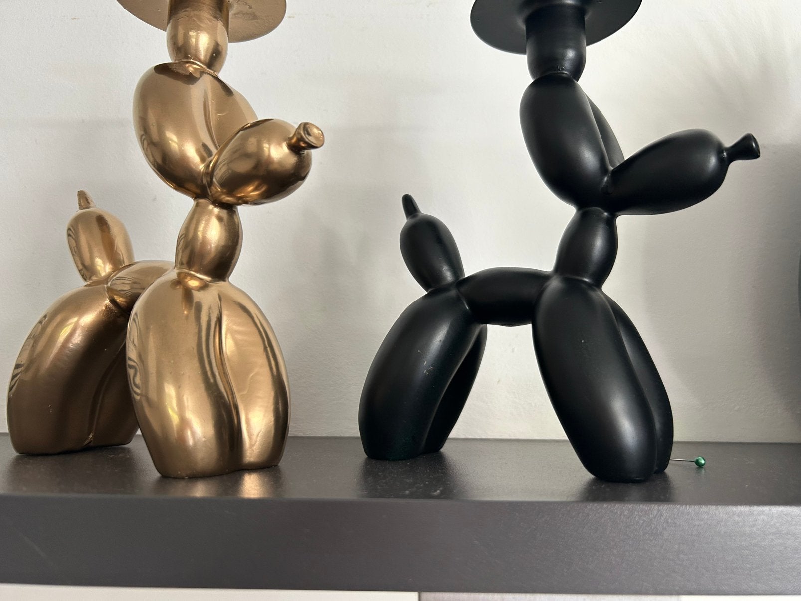 Leuke ballon hondjes in kaarsenstandaard goud en zwart, Ophalen, Zo goed als nieuw, Goud