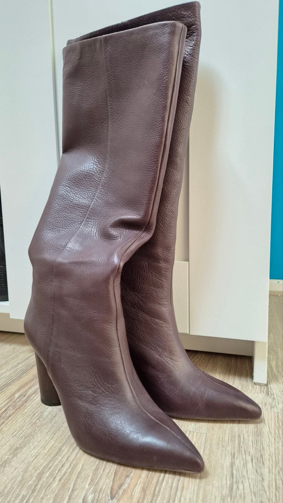 Mango MNG prachtige bordeauxrode laarzen mt 38, Hoge laarzen, Ophalen of Verzenden, Zo goed als nieuw, Overige kleuren
