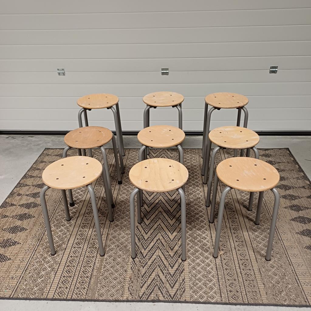 9 x vintage school atelier werkplaats krukken partij krukken, Ophalen, Gebruikt, Hout